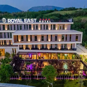 Royal East فندق Mjull-Bethore